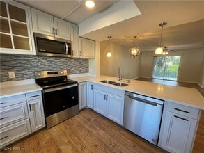 2395 Naples Trace Cir in Naples, FL - Building Photo - Building Photo