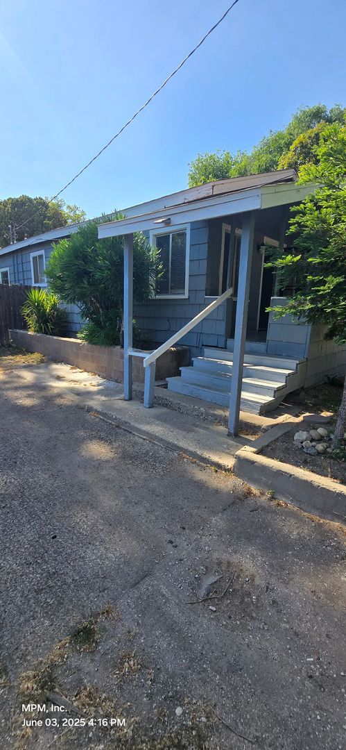 3003 Vine St in Paso Robles, CA - Building Photo - Building Photo
