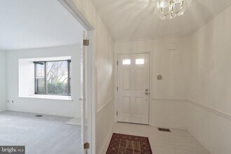 10 Liberte Ln in Chesterbrook, PA - Building Photo - Building Photo