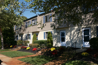 Mystic Point Apartments in Somers Point, NJ - Building Photo - Building Photo