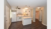 Building Photo - Hilltop Terrace Apartamentos in San Diego, California