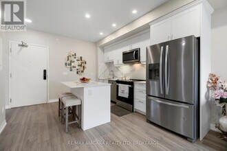 50 Herrick Ave in St Catharines, ON - Building Photo - Building Photo