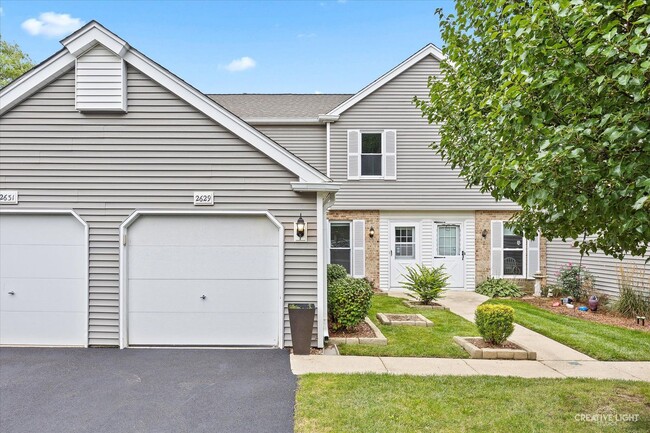 property at 2629 Oakshire Ct
