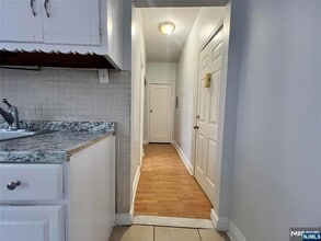 7505 Palisade Ave in North Bergen, NJ - Building Photo - Building Photo