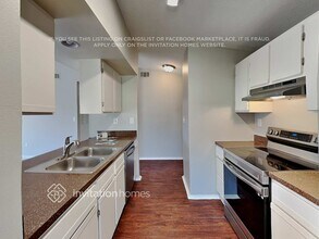 3355 Ginsing Ln, Unit 11 in Englewood, FL - Building Photo - Building Photo