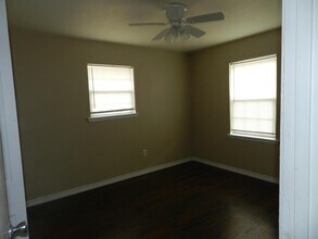 5332 NW Ash Ave in Lawton, OK - Building Photo - Building Photo