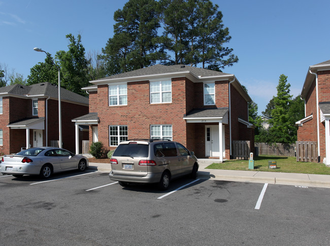 Durango Place in Wilmington, NC - Building Photo - Building Photo