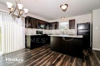 5474 Misty Crossing Ct in Florissant, MO - Building Photo - Building Photo