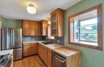 614 W Shepperd Ave in Littleton, CO - Building Photo - Building Photo