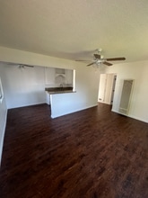 370-370 W Truslow Ave in Fullerton, CA - Building Photo - Building Photo