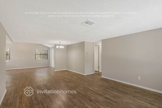 16033 Villa Dr in Hudson, FL - Building Photo - Building Photo