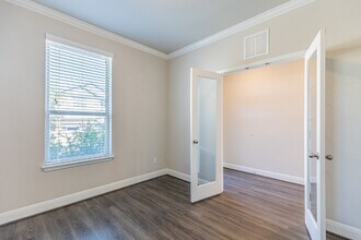 12606 Elemina Trl in San Antonio, TX - Building Photo - Building Photo