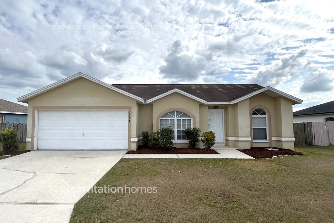 6817 Cabernet Crossing in Lakeland, FL - Building Photo