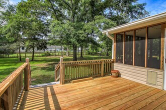 3609 White Dr in Morehead City, NC - Building Photo - Building Photo