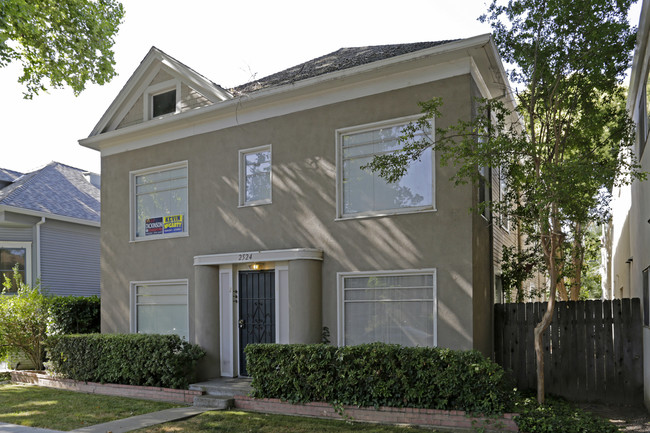 2524 O St in Sacramento, CA - Building Photo - Building Photo