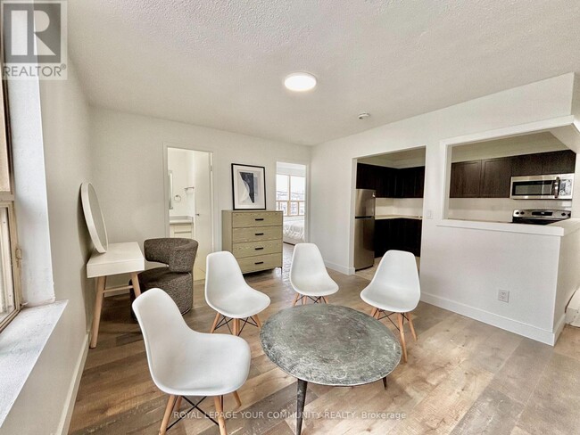 property at 2475 Dufferin St