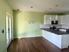 1276 S Nahale Pl in Lahaina, HI - Foto de edificio - Building Photo