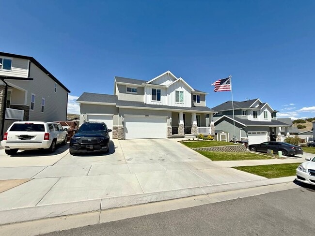 property at 2693 E Gambel Oaks Dr