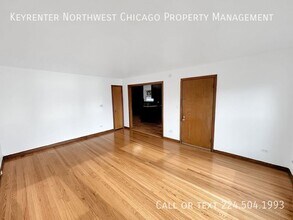 2701 N 74th Ct-Unit -1 in Elmwood Park, IL - Building Photo - Building Photo