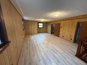 238 Pandolfi Ave in Secaucus, NJ - Building Photo - Building Photo