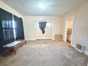 2747 Rush Blvd in Youngstown, OH - Building Photo - Building Photo