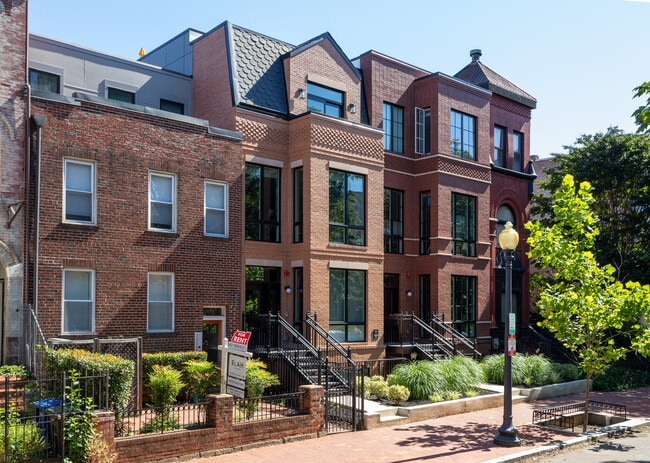 Abbott Row in Washington, DC - Foto de edificio - Building Photo