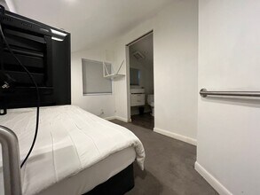 1001 SE 2nd Ct in Fort Lauderdale, FL - Building Photo - Building Photo