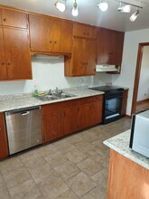 112 W Hartman Ave in Stillwater, OK - Building Photo - Building Photo