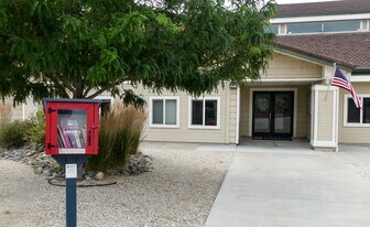 Coleville in Coleville, CA - Building Photo