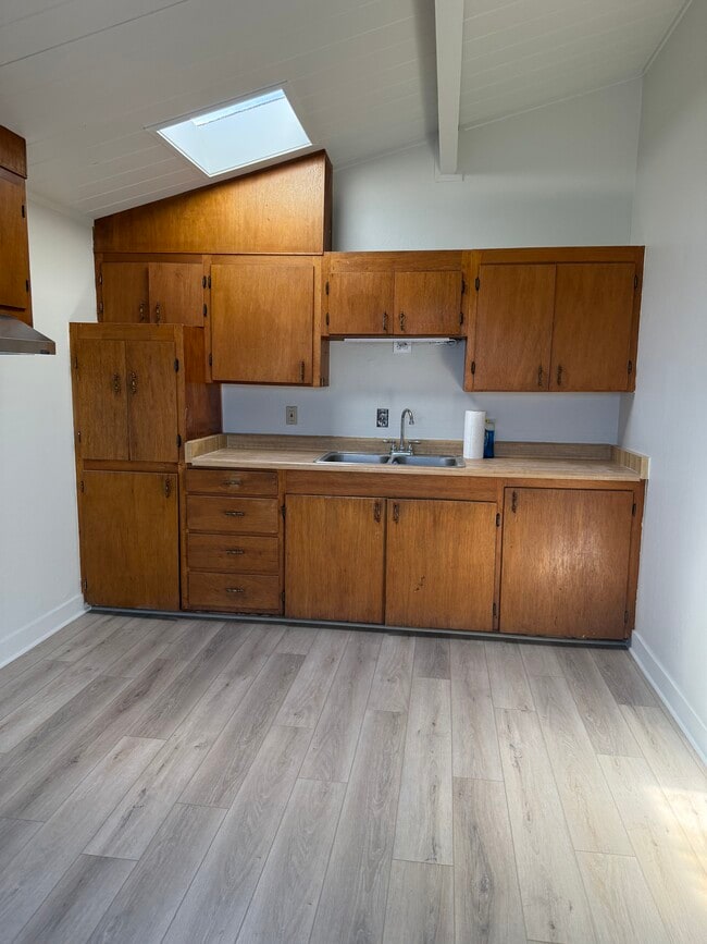 property at 1798 San Pablo Ave