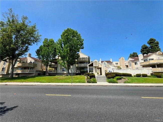 property at 3845 Farquhar Ave