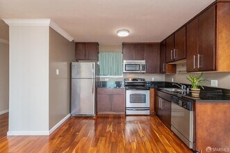 646 Corbett Ave, Unit 605 in San Francisco, CA - Building Photo - Building Photo