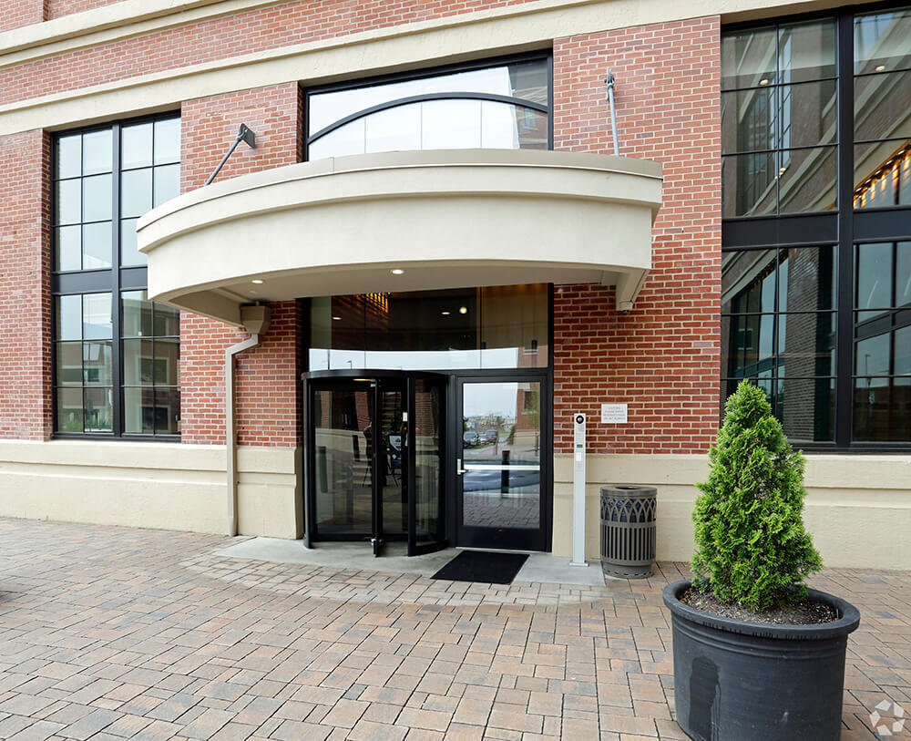 Parkway Lofts Bloomfield, NJ Apartments