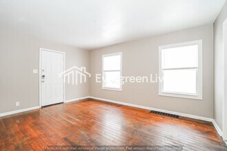 2580 Grasmere Ave in Columbus, OH - Building Photo - Building Photo