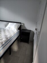 3701 Paola St, Unit 2 in Edinburg, TX - Foto de edificio - Building Photo