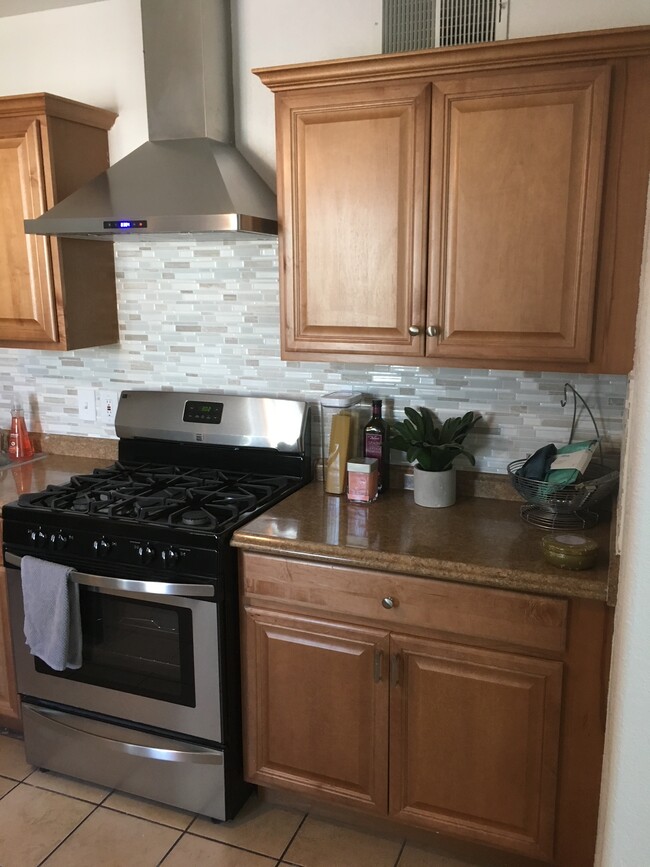 property at 1508 W Orange Avenue