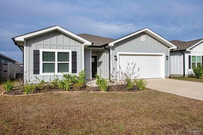6525 Paso Fino Dr in Bellview, FL - Building Photo - Building Photo