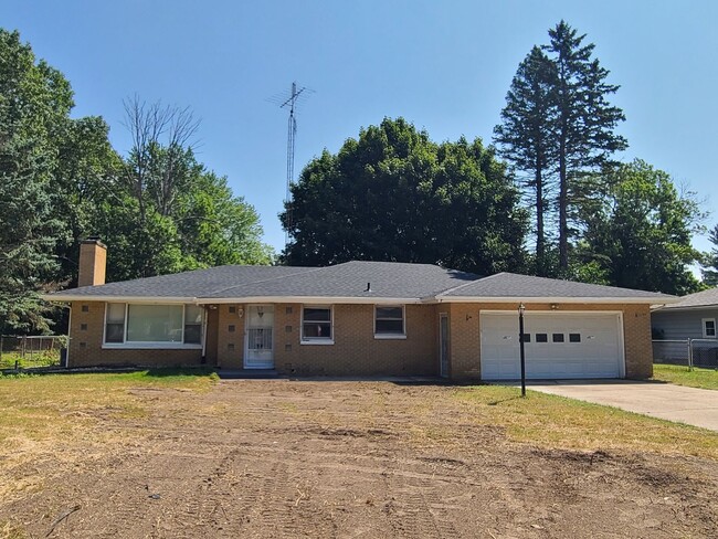 property at 1561 Pearl St