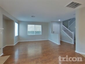 1431 Bittersweet Dr in Beaumont, CA - Building Photo - Building Photo
