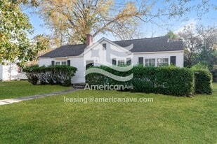 406 Chamlee Dr in Fort Valley, GA - Building Photo