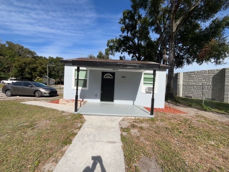 561 Raleigh St in Orlando, FL - Building Photo
