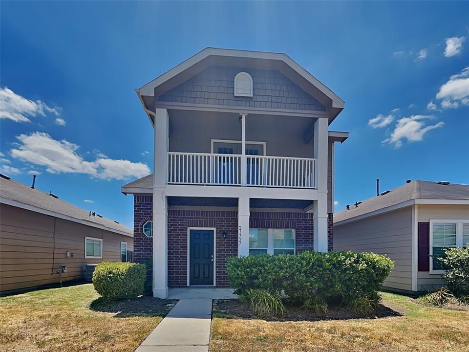 21727 Mossy Field Ln in Spring, TX - Building Photo