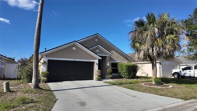 723 Lady Diana Dr in Davenport, FL - Building Photo - Building Photo