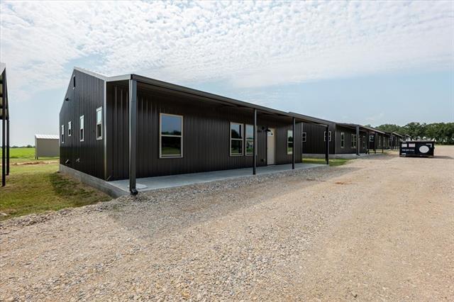 21 Maverick Loop in Lipan, TX - Building Photo