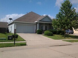 9617 Saw Dust Dr in McKinney, TX - Building Photo