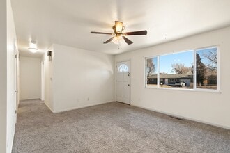 1512 Willshire Dr in Colorado Springs, CO - Building Photo - Building Photo