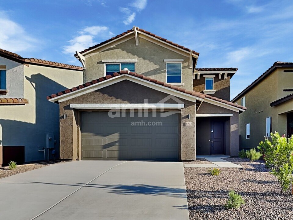 6246 W Calle Bilboa in Tucson, AZ - Building Photo