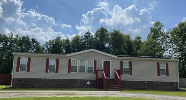 801 Maynard Blvd in Jacksonville, NC - Building Photo