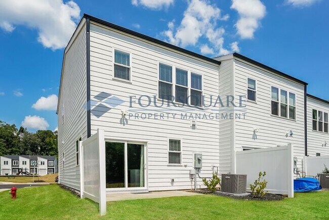 1063 Nano Tech Cir in Durham, NC - Building Photo - Building Photo