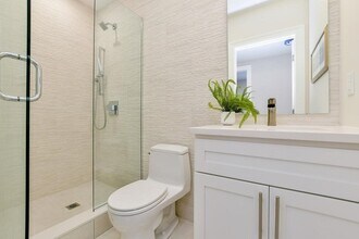 37 Chelsea St, Unit 1 in Boston, MA - Foto de edificio - Building Photo